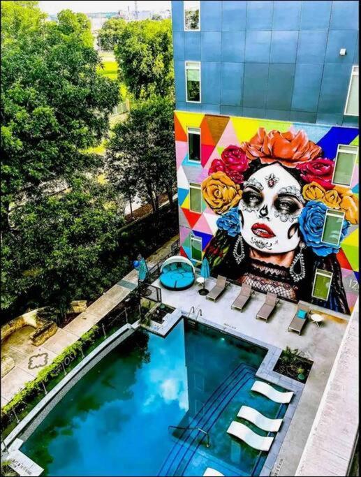 Beautiful Riverwalk Apt With Full Amenities, King Bed & Free Parking San Antonio Dış mekan fotoğraf