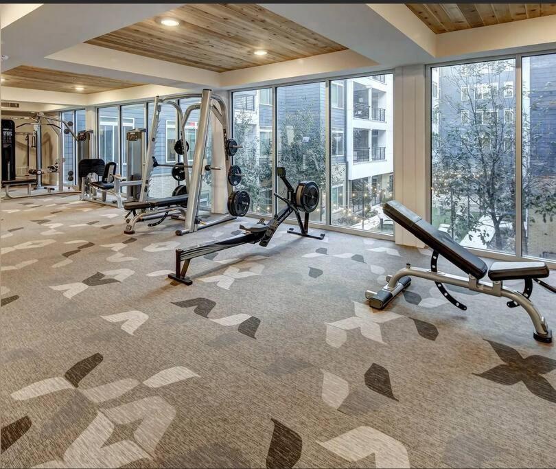 Beautiful Riverwalk Apt With Full Amenities, King Bed & Free Parking San Antonio Dış mekan fotoğraf