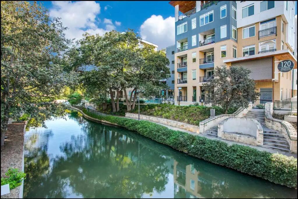 Beautiful Riverwalk Apt With Full Amenities, King Bed & Free Parking San Antonio Dış mekan fotoğraf